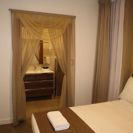 Empire Apartments Su 2 Marthastraat Парамарибо Екстериор снимка