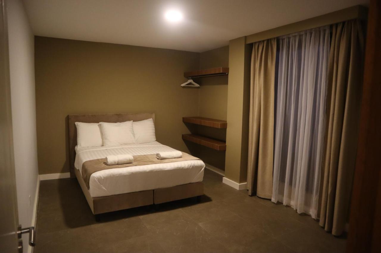 Empire Apartments Su 2 Marthastraat Парамарибо Екстериор снимка