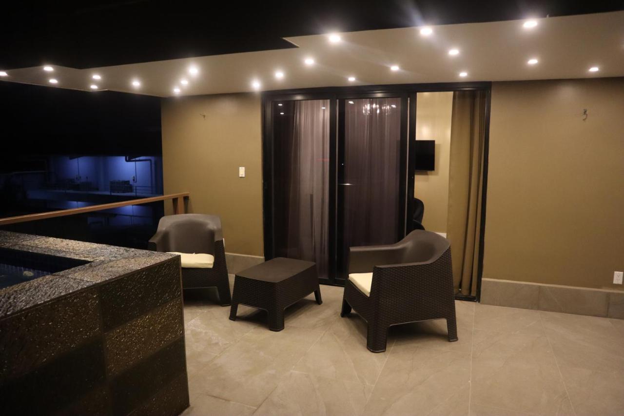 Empire Apartments Su 2 Marthastraat Парамарибо Екстериор снимка