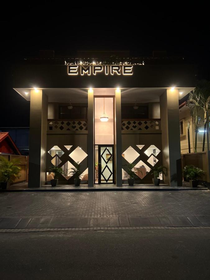 Empire Apartments Su 2 Marthastraat Парамарибо Екстериор снимка